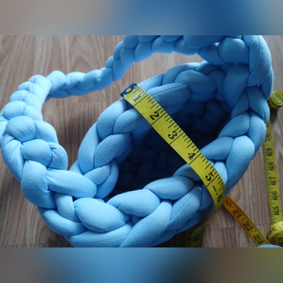 Chunky Knit Blue Handbag - Picture 6 of 8